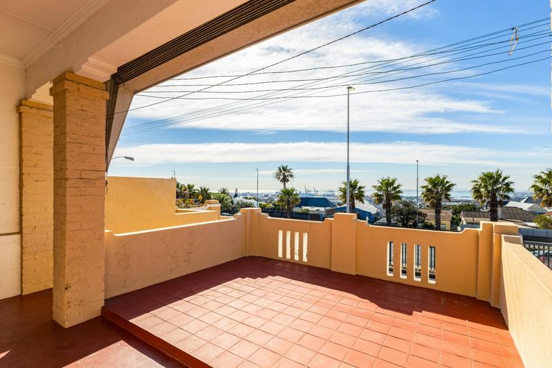 2 Bedroom Property for Sale in University Estate Western Cape